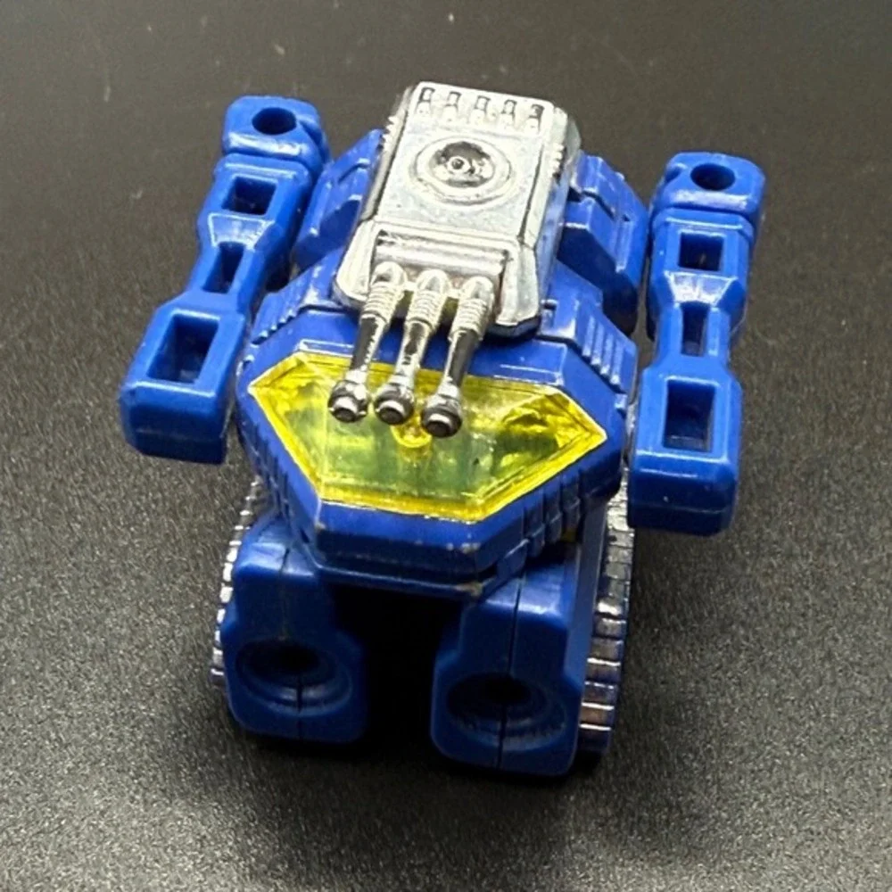 Vintage 1983 Gobots Enemy Tank MR-02 02‎ Blue Robot Bandai Vehicle Toy